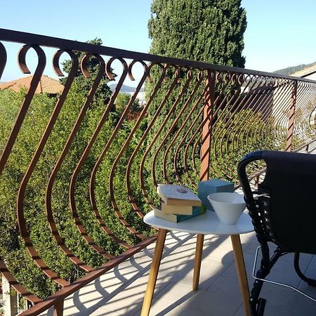 Apartment Antonija I Mateo, Apartment In The Center Of Split Rooms Luaran gambar